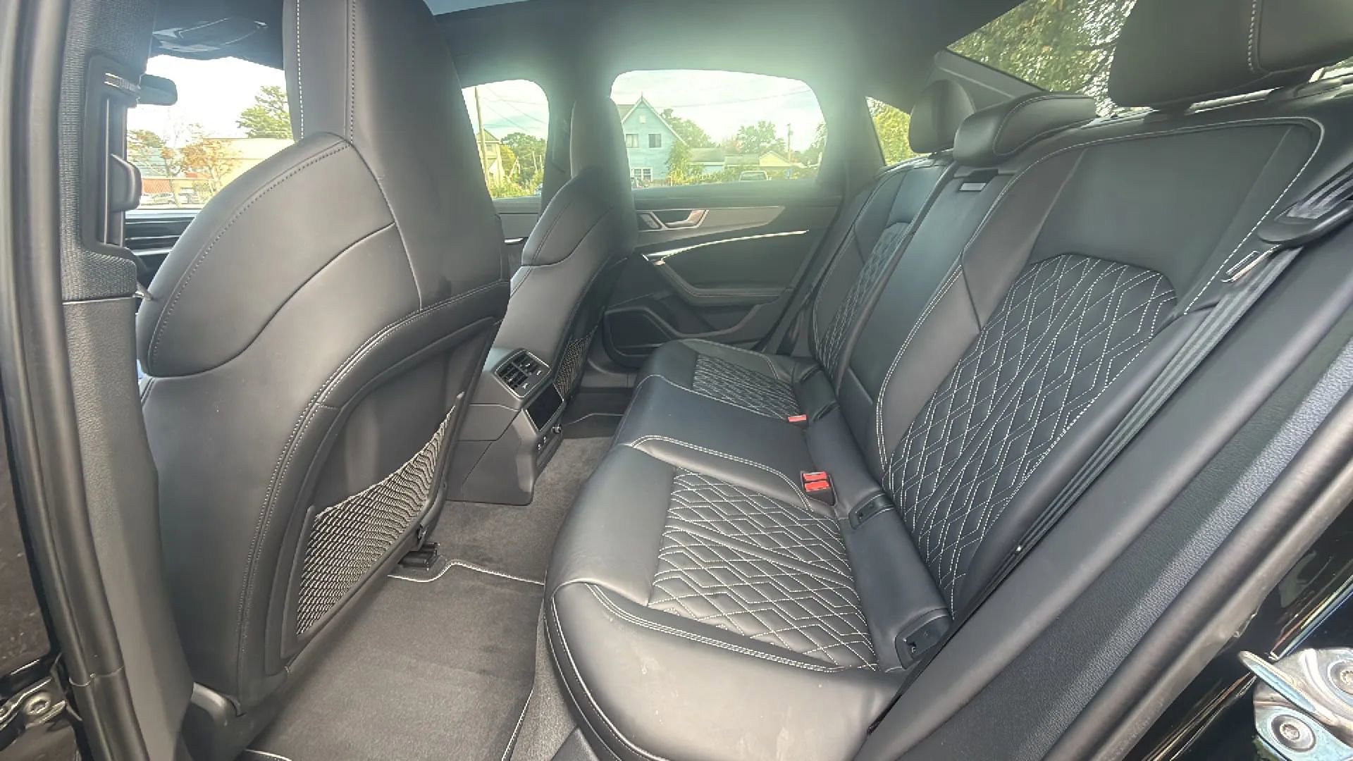 Used 2020 Audi S6 Prestige w/ Prestige Package image 19