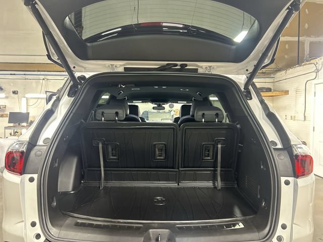 Certified 2023 Buick Enclave Essence w/ Sport Touring Edition AWD/4WD image 26