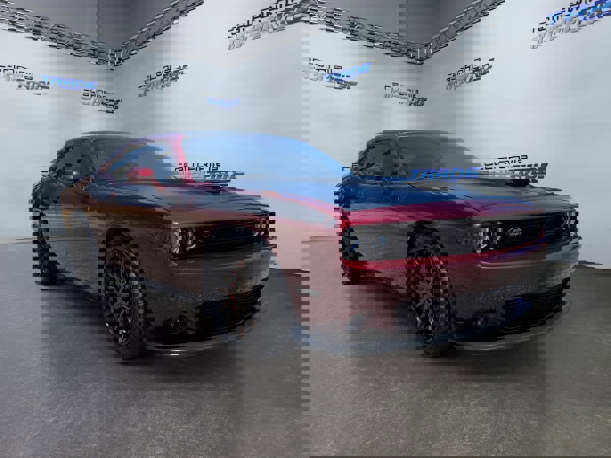 Used 2018 Dodge Challenger T/A image 3
