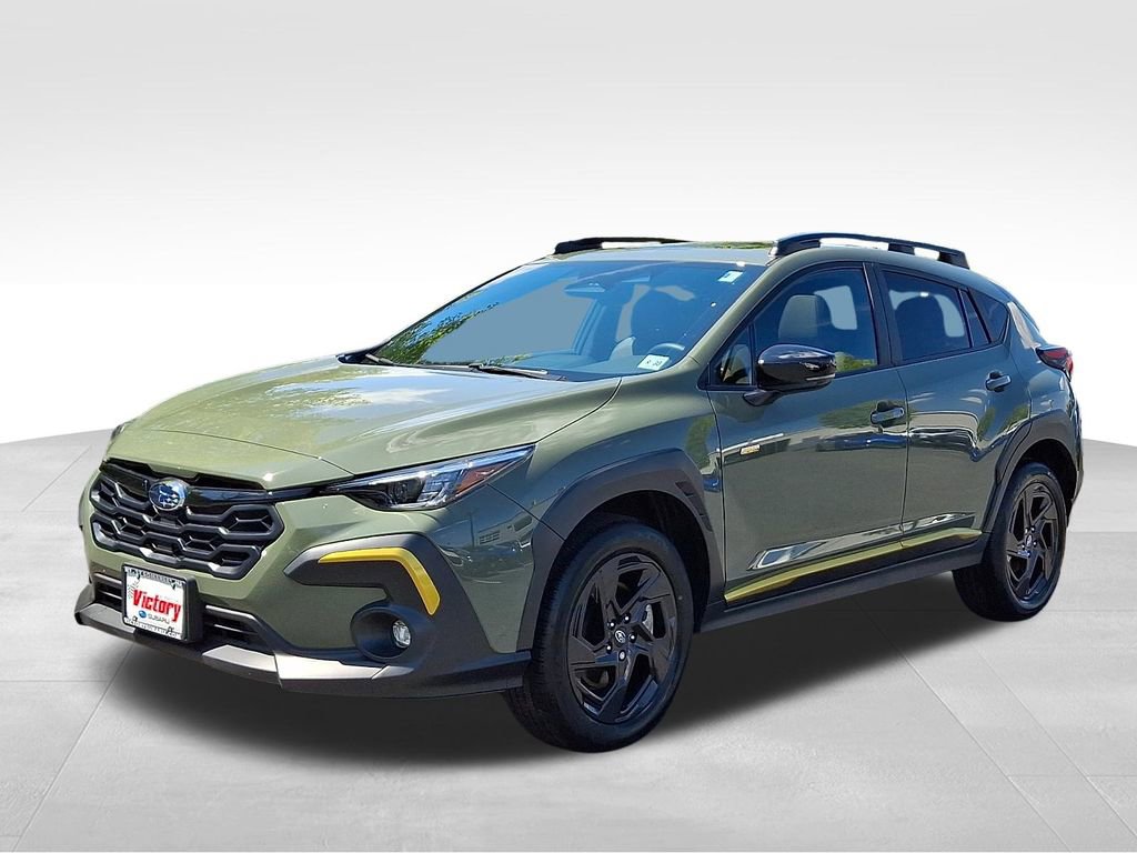 Used 2025 Subaru Crosstrek 2.5i Sport AWD/4WD image 3