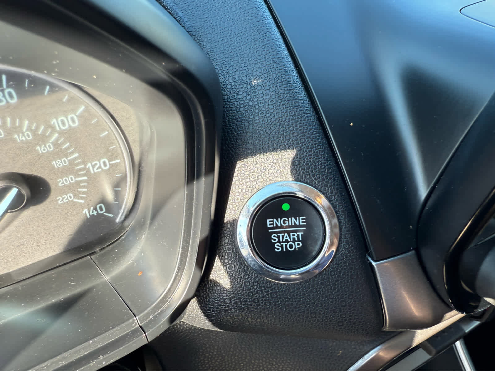 Used 2019 Ford EcoSport SE w/ SE Convenience Package AWD/4WD image 12