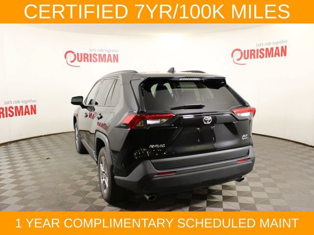 Used 2025 Toyota RAV4 XLE AWD/4WD image 5