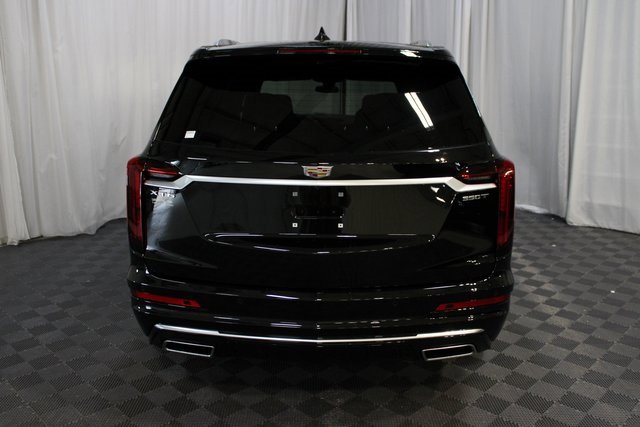 New 2025 Cadillac XT6 Luxury image 5