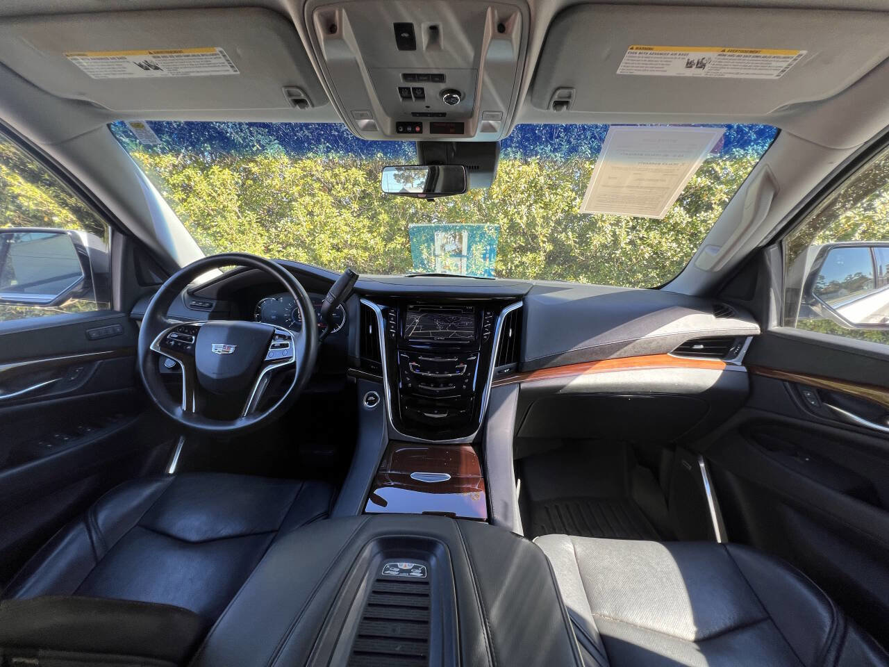 Used 2019 Cadillac Escalade Luxury image 28
