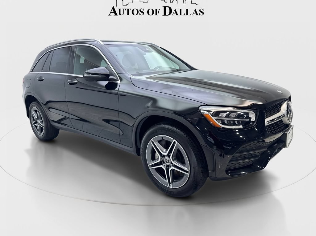 Used 2022 Mercedes-Benz GLC 300 w/ AMG Line image 4