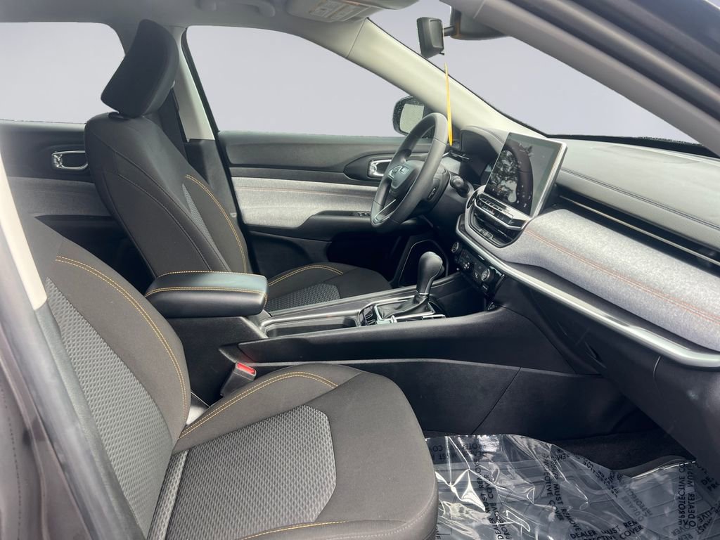 Certified 2022 Jeep Compass Sport image 19