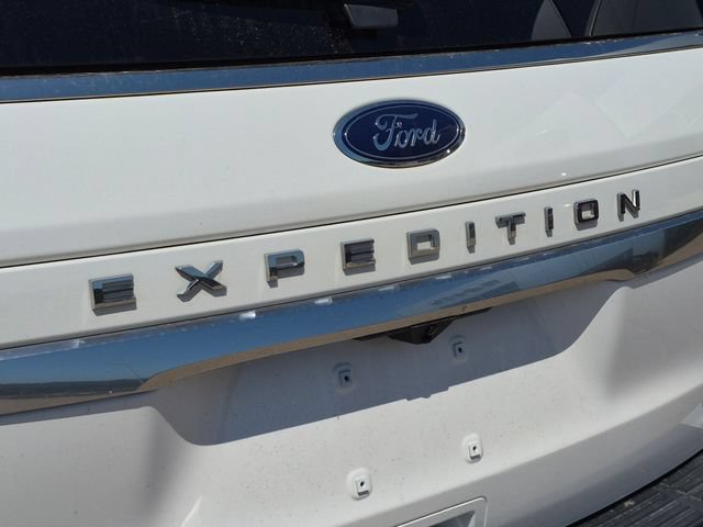 Certified 2022 Ford Expedition Max Platinum AWD/4WD image 10