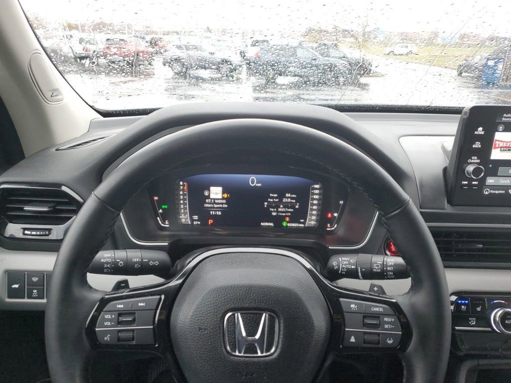 Certified 2024 Honda Pilot Elite image 13