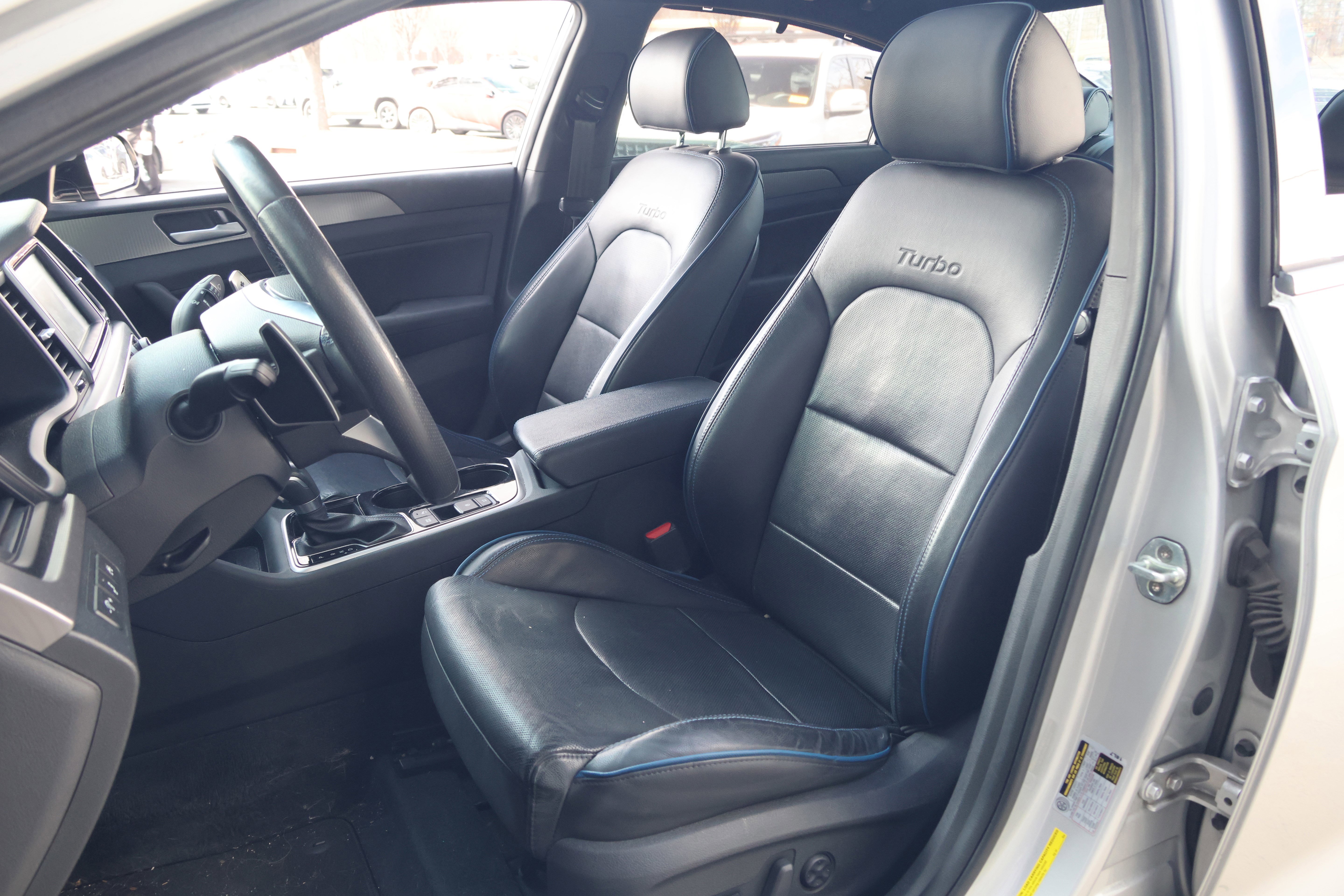 Used 2018 Hyundai Sonata Limited image 35