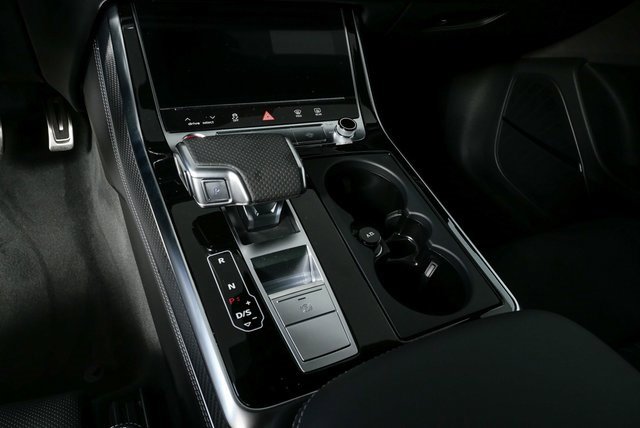 New 2026 Audi SQ8 Premium Plus image 16