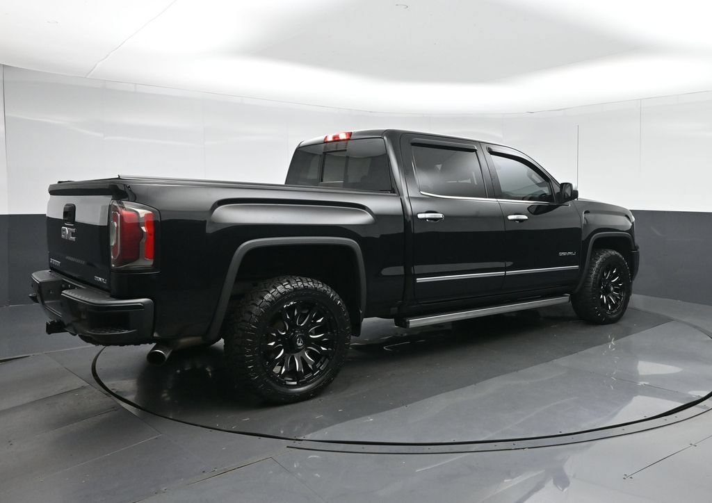 Used 2018 GMC Sierra 1500 Denali w/ Denali Ultimate Package AWD/4WD image 7