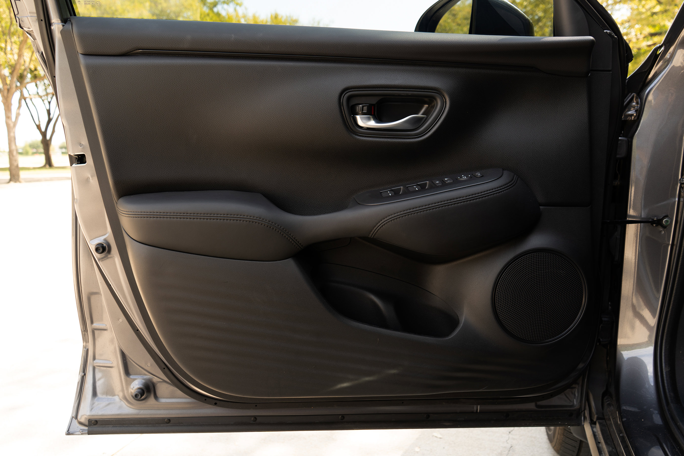 Certified 2026 Honda HR-V LX image 38