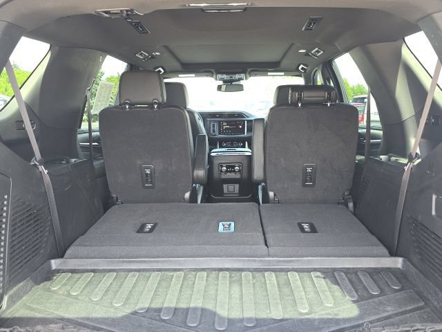 Used 2023 GMC Yukon Denali AWD/4WD image 36