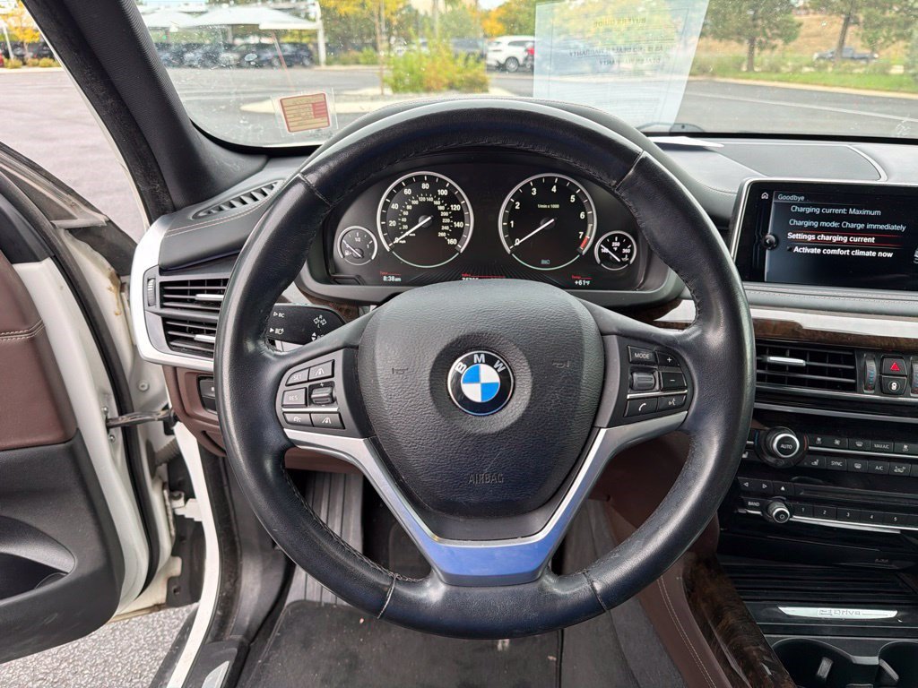 Used 2017 BMW X5 xDrive40e AWD/4WD image 13