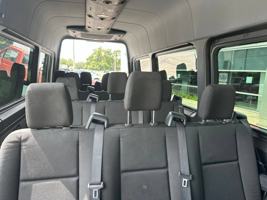 Used 2025 Mercedes-Benz Sprinter 2500 image 7