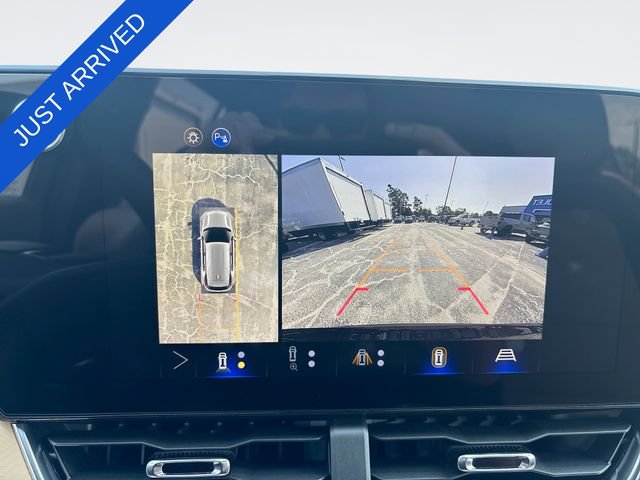 New 2026 Chevrolet Equinox ACTIV w/ Convenience Package III FWD image 17