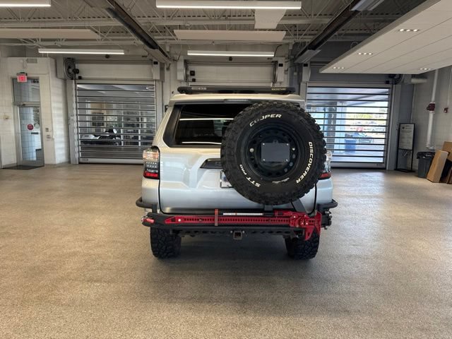 Used 2019 Toyota 4Runner TRD Off-Road Premium AWD/4WD image 6