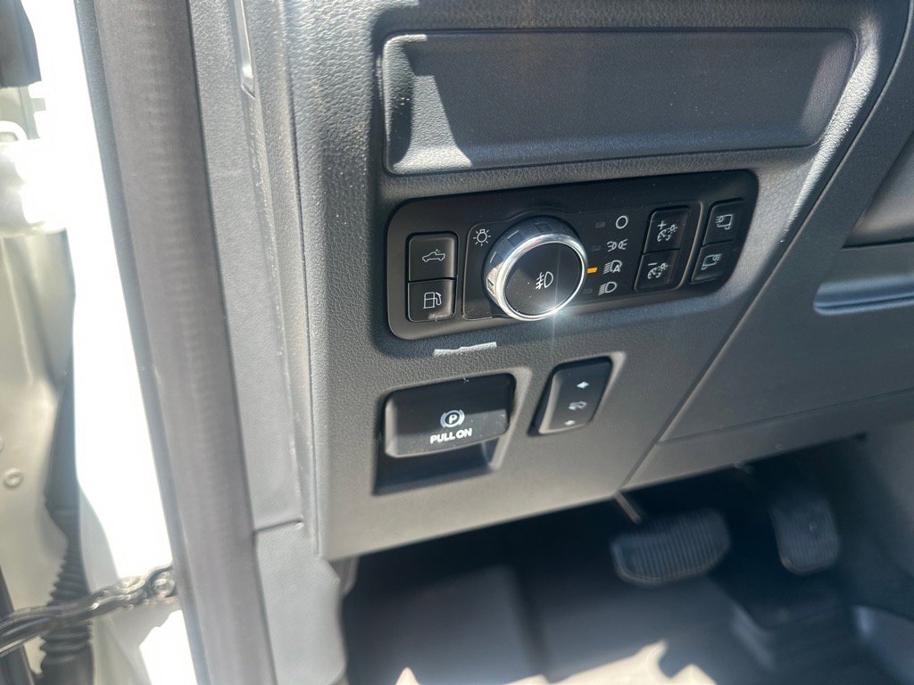 New 2025 Ford F150 Platinum w/ Equipment Group 702A High image 25