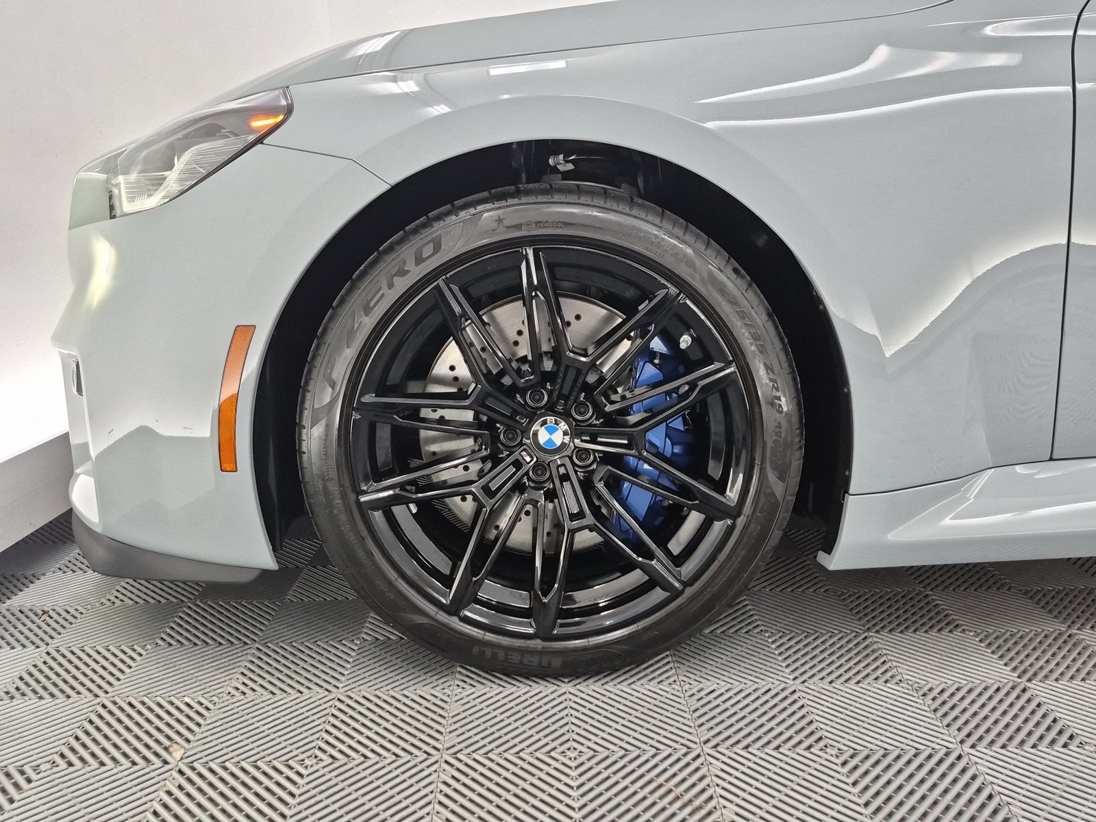 Used 2024 BMW M2 w/ Lighting Package RWD image 28