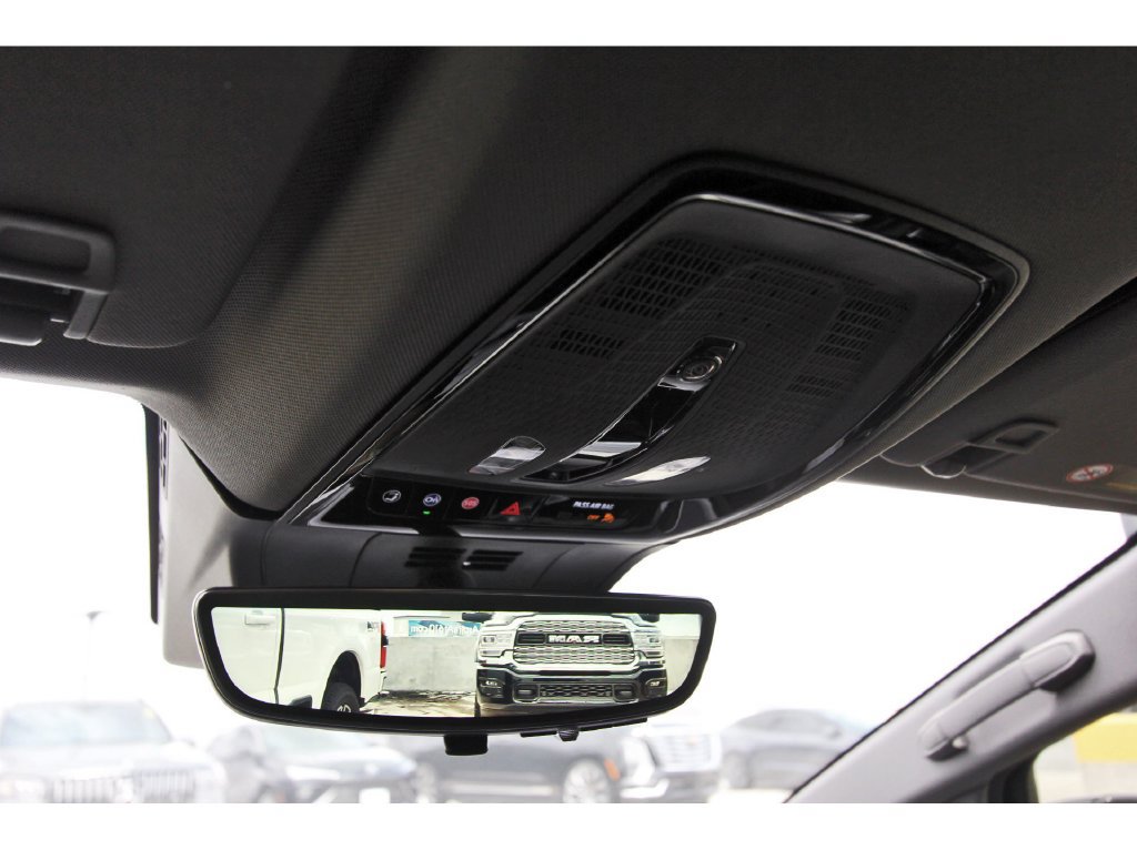 New 2027 Cadillac Optiq Sport AWD/4WD image 21