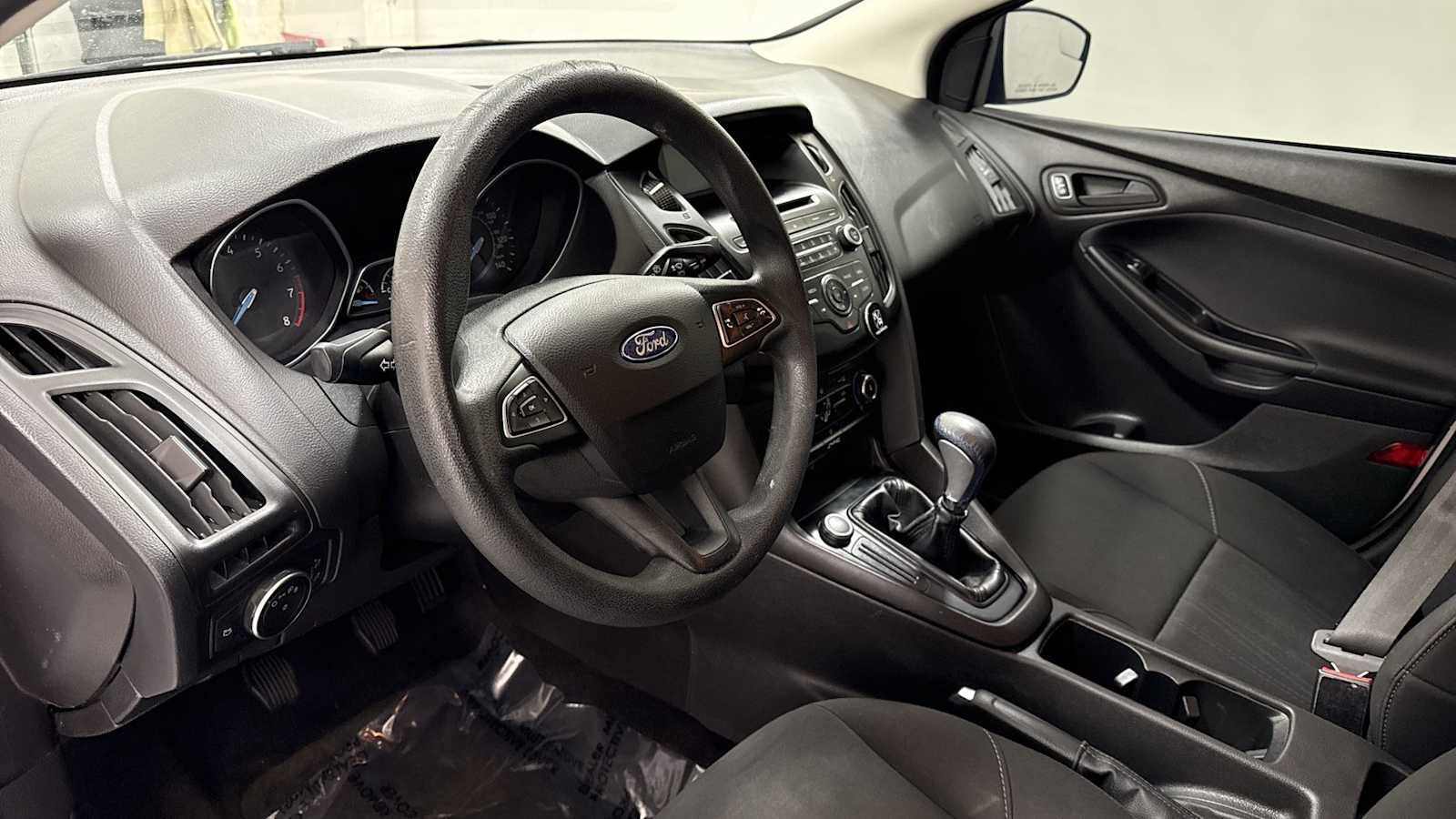 Used 2017 Ford Focus S image 12