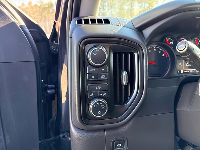 Used 2023 Chevrolet Silverado 1500 Custom image 20