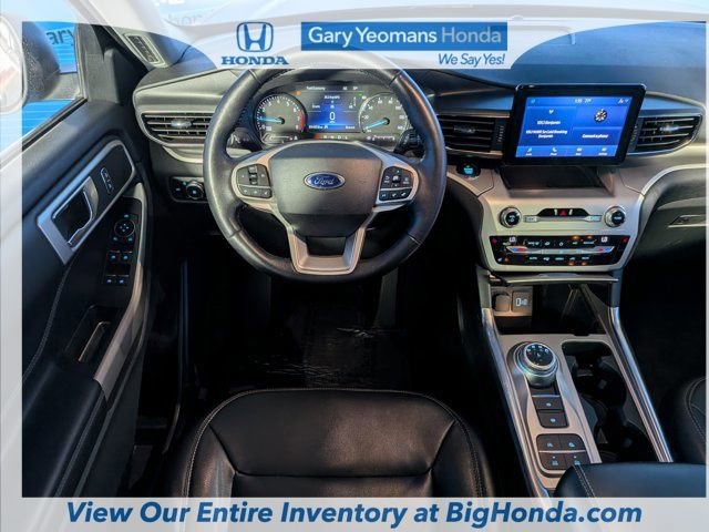 Used 2021 Ford Explorer XLT w/ Equipment Group 202A image 16