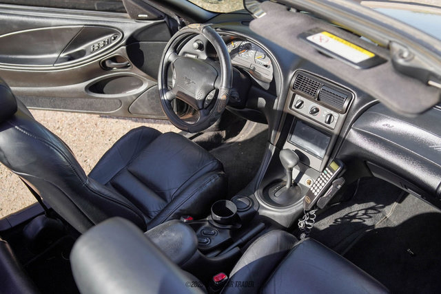 Used 1998 Ford Mustang GT RWD image 44