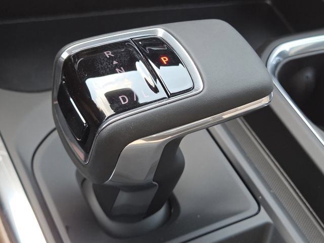 New 2026 Chevrolet Silverado 1500 High Country AWD/4WD image 34