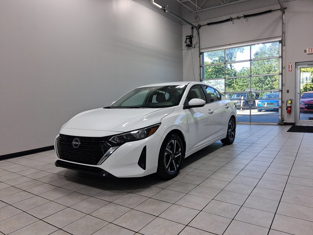 Used 2024 Nissan Sentra SV FWD image 7