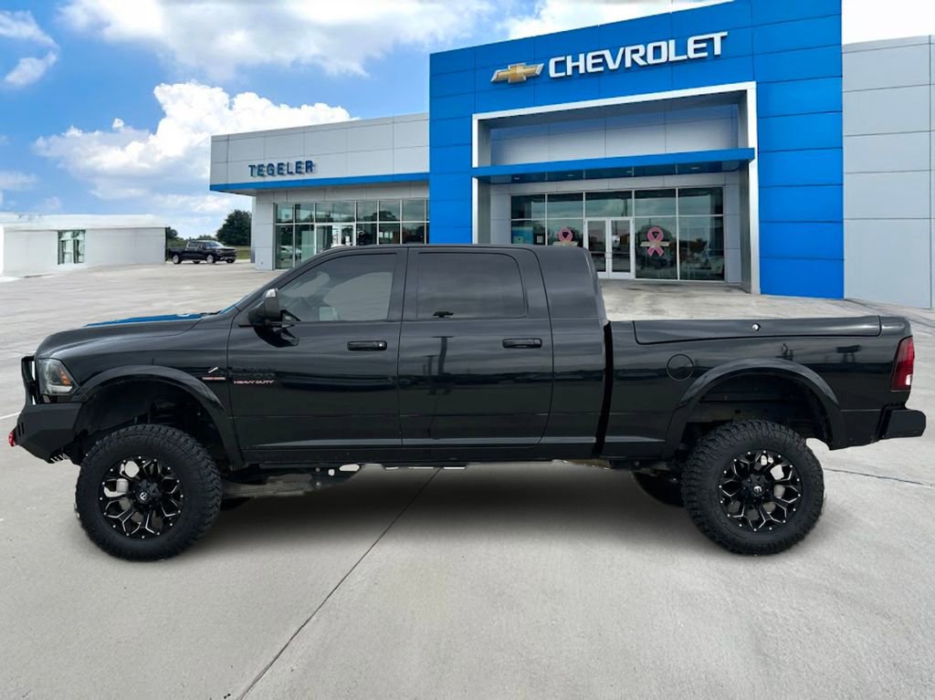 Used 2015 RAM 2500 Laramie w/ Black Appearance Group AWD/4WD image 8