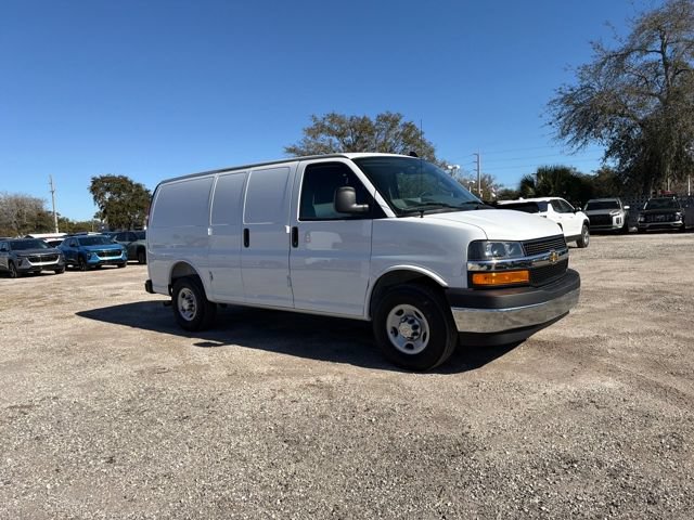 New 2026 Chevrolet Express 2500 w/ Driver Convenience Package RWD image 17