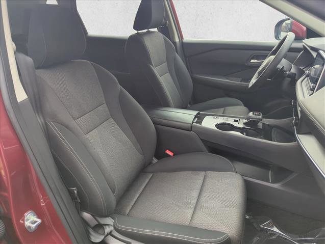 Used 2024 Nissan Rogue SV image 24