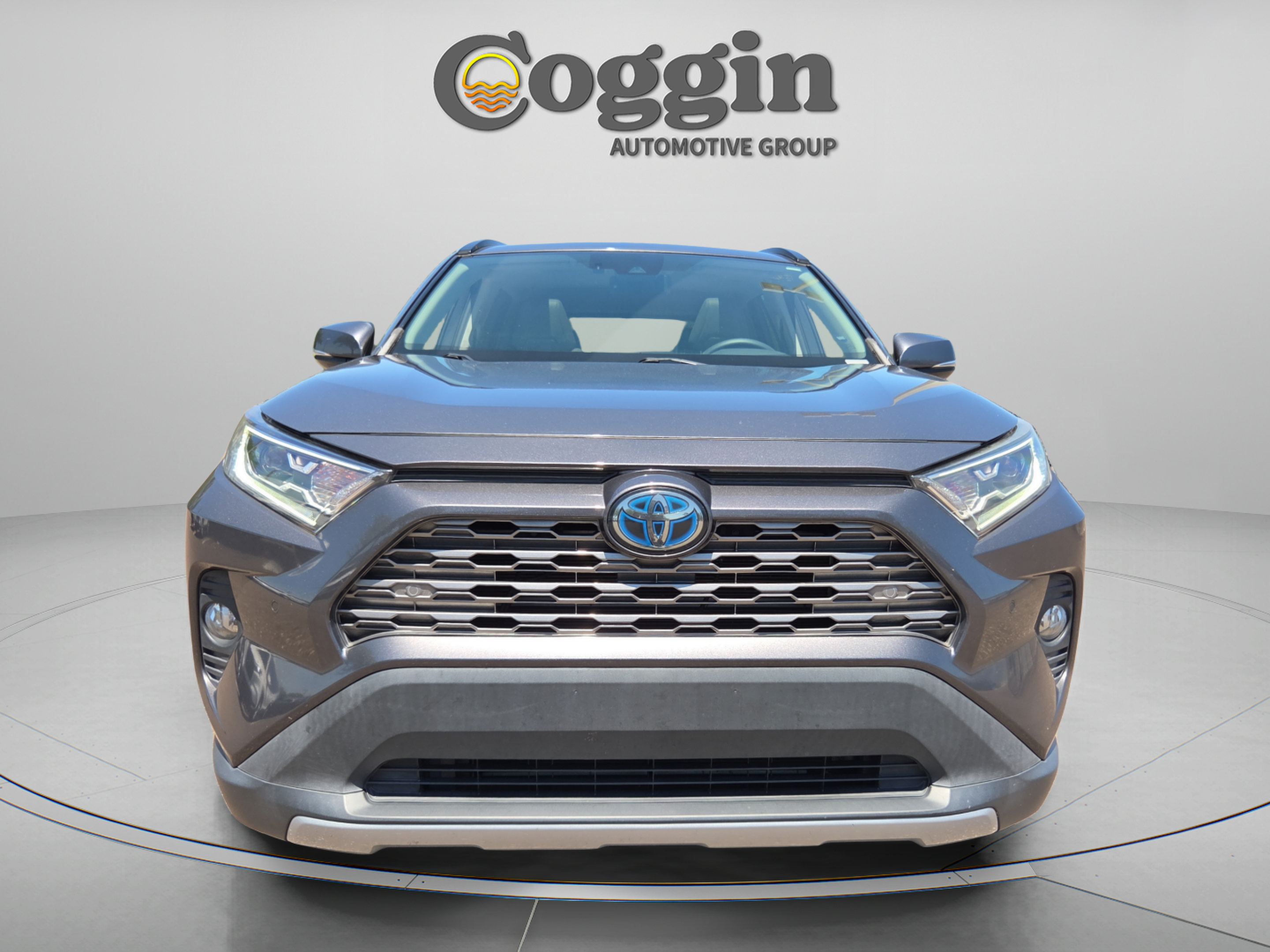 Used 2019 Toyota RAV4 Limited w/ Limited Grade Weather Package AWD/4WD image 8