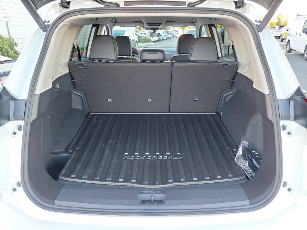New 2026 Nissan Rogue SV AWD/4WD image 12