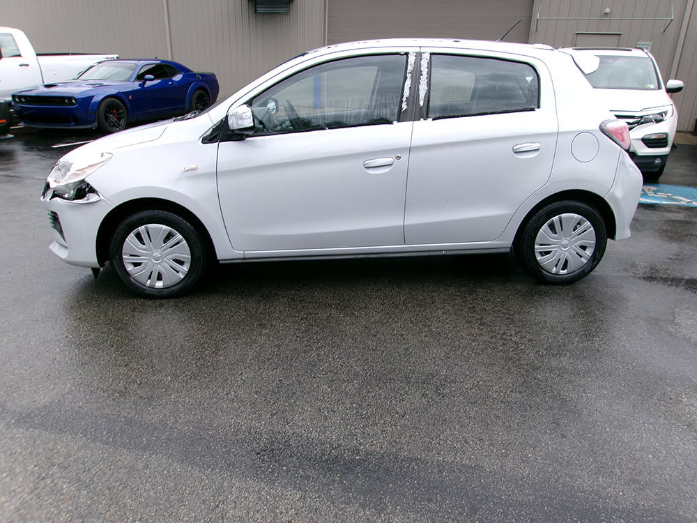 Used 2024 Mitsubishi Mirage ES FWD image 3