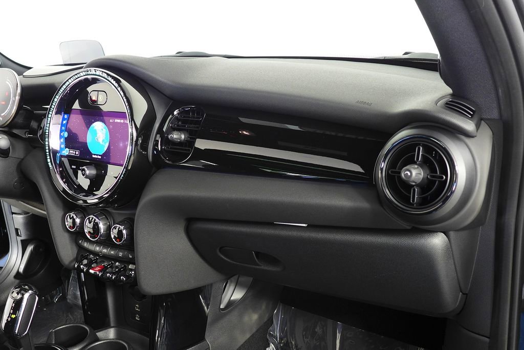 Certified 2023 MINI Cooper S image 14