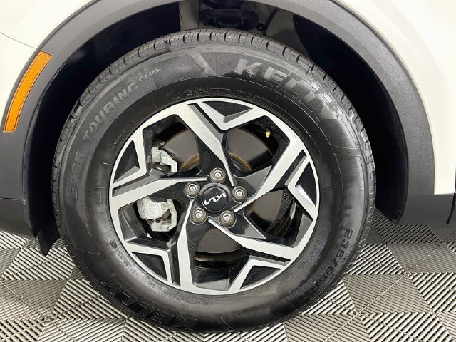 Used 2024 Kia Sportage LX FWD image 34