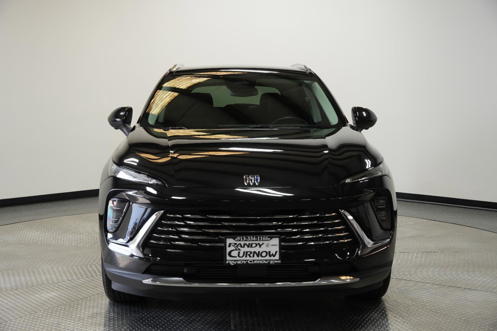 Used 2024 Buick Envision Preferred AWD/4WD image 2
