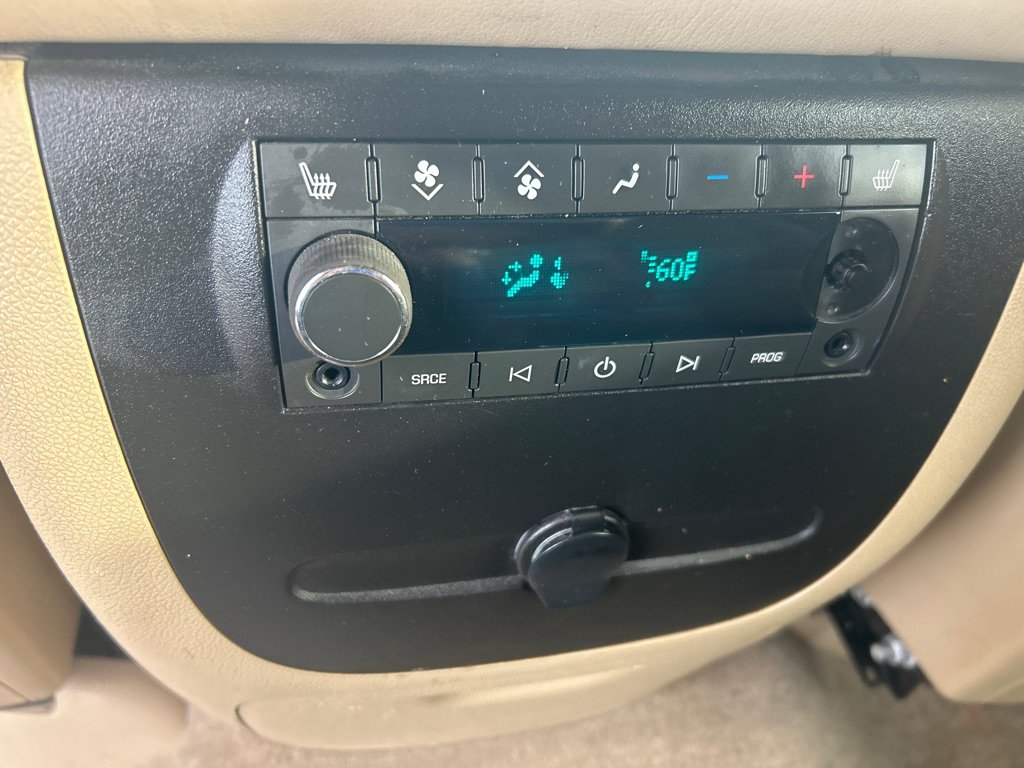 Used 2014 GMC Yukon Denali AWD/4WD image 15