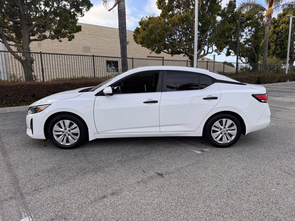 Certified 2024 Nissan Sentra S FWD image 5