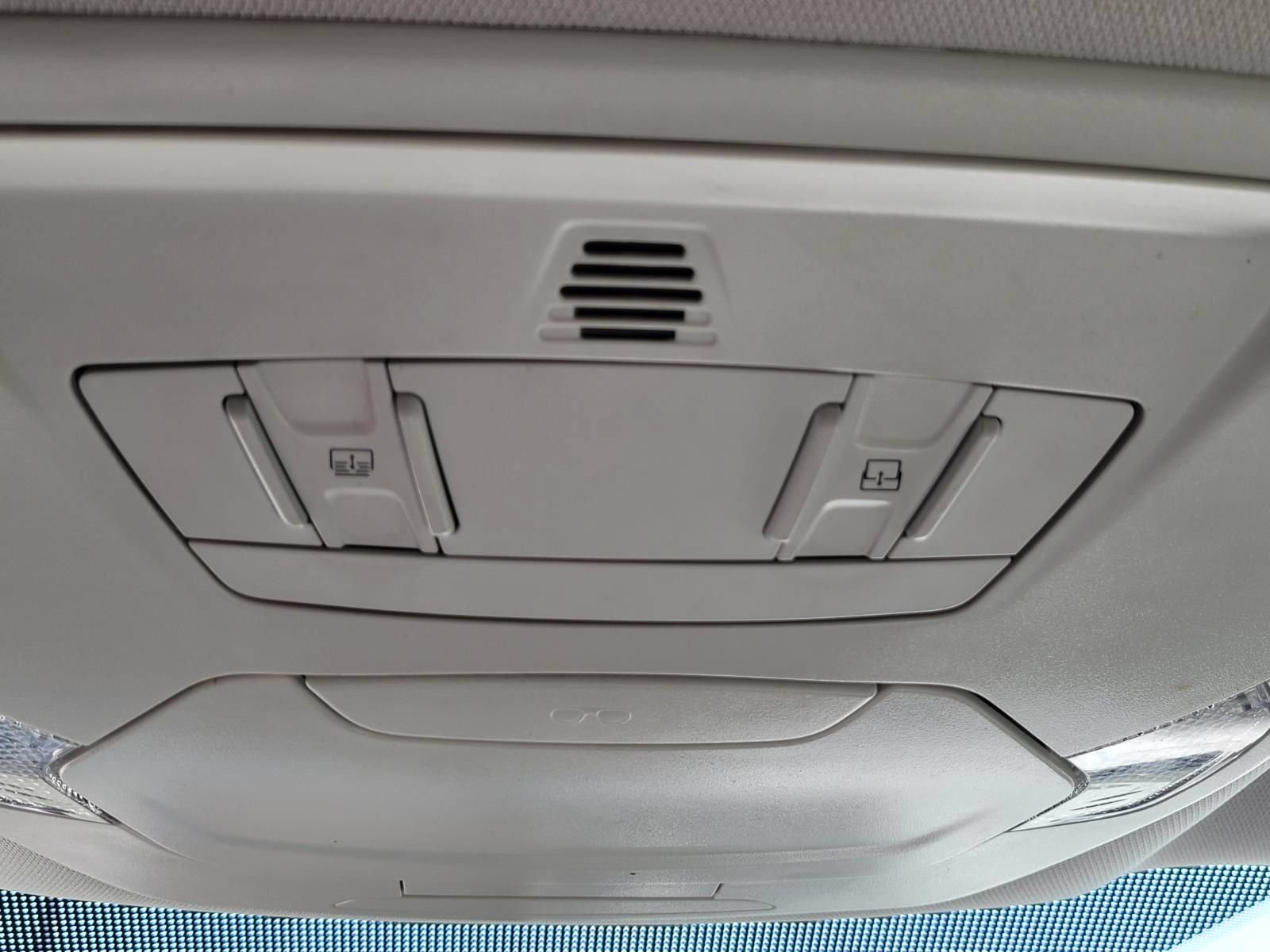 Used 2015 Ford Escape SE FWD image 29