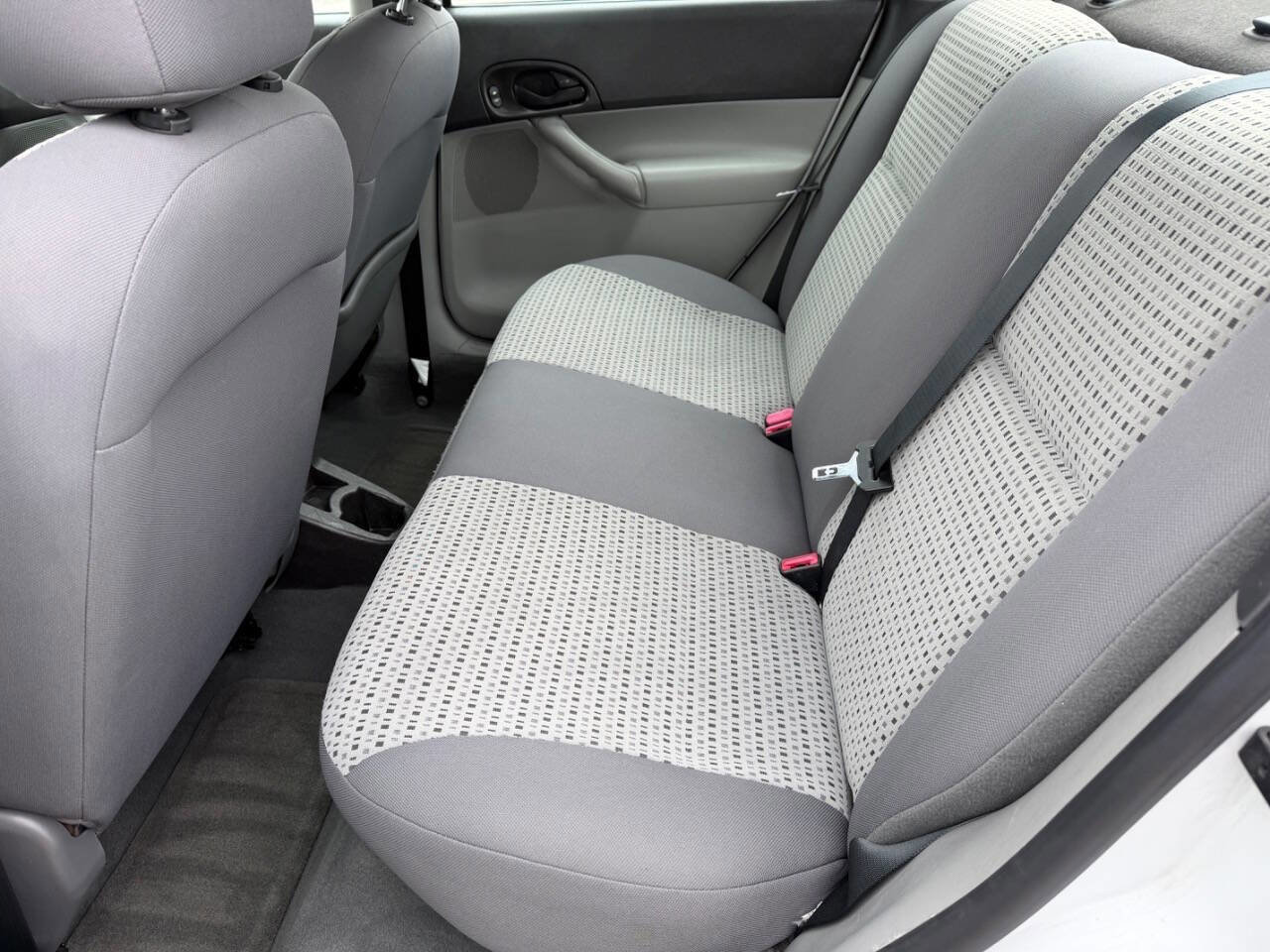 Used 2007 Ford Focus S image 15