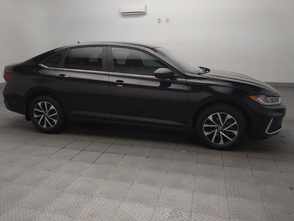 Used 2025 Volkswagen Jetta S FWD image 11