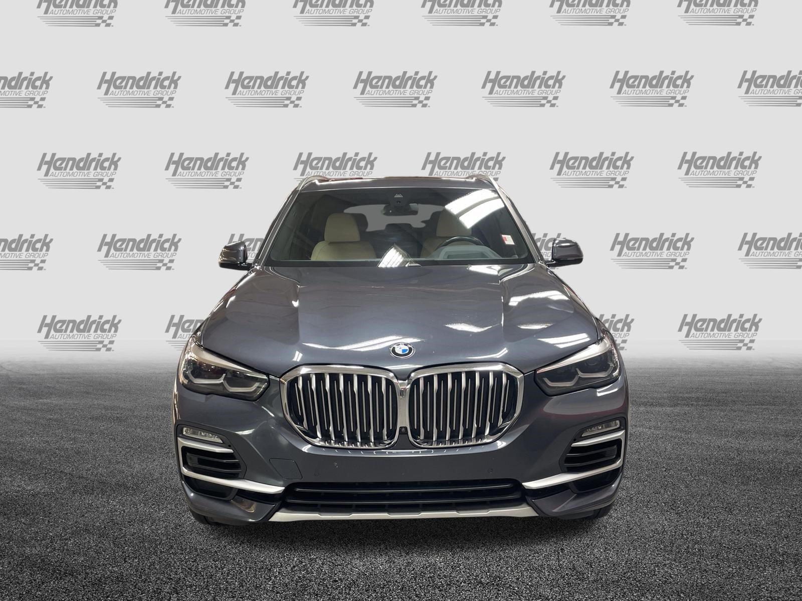 Used 2021 BMW X5 xDrive40i w/ Premium Package AWD/4WD image 3