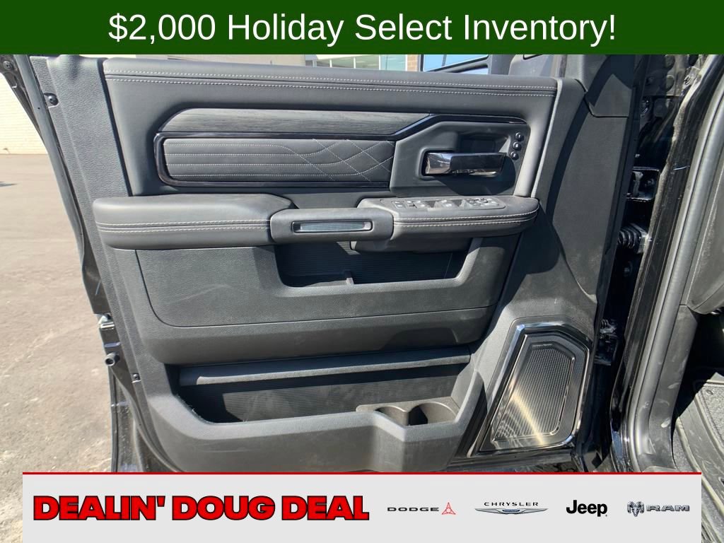 New 2025 RAM 2500 Limited image 13