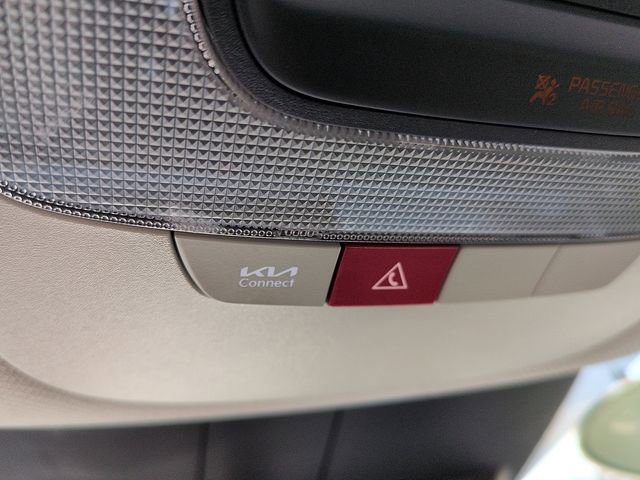 Used 2024 Kia Sorento S image 25