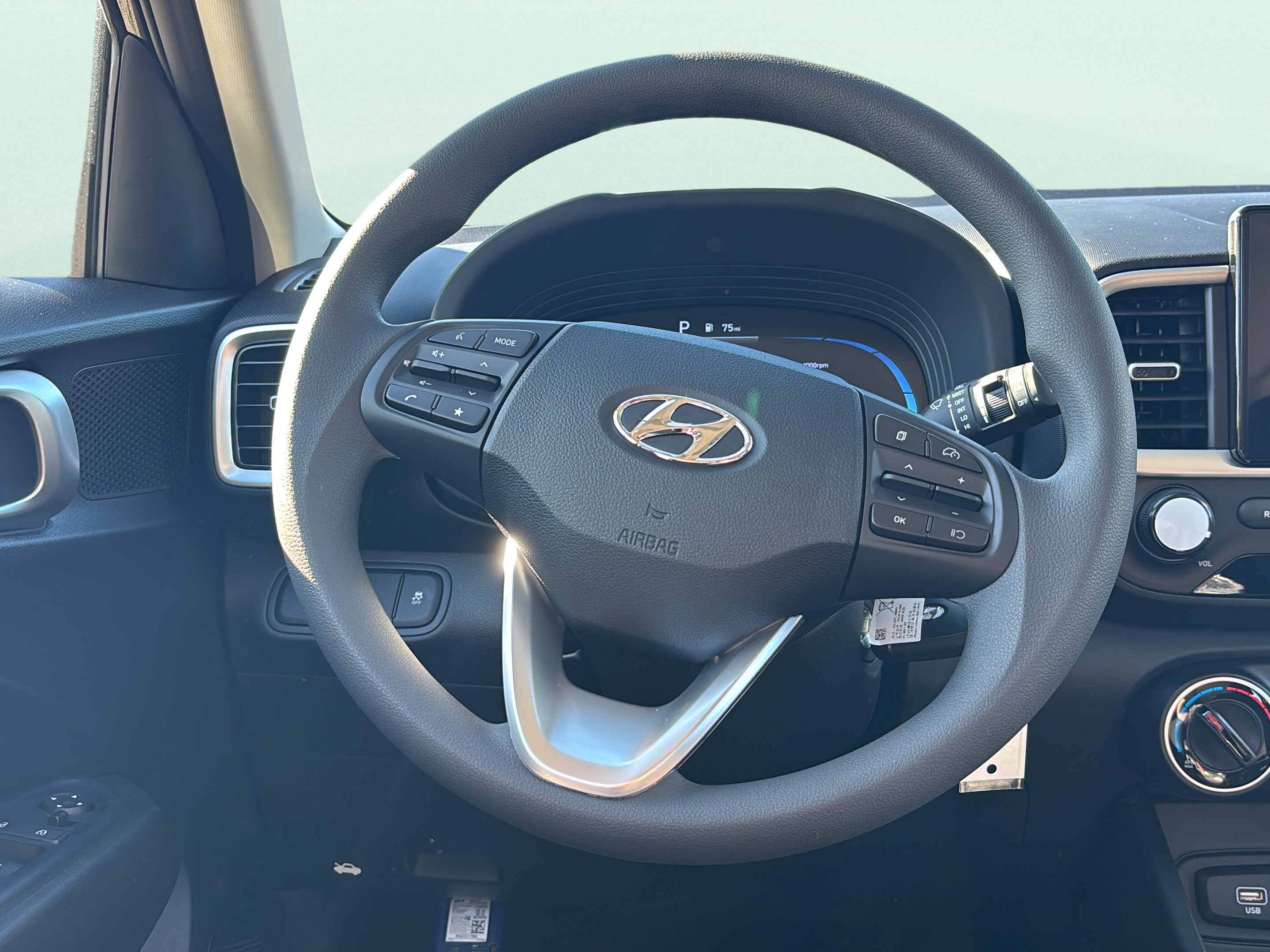 New 2026 Hyundai Venue SE FWD image 12