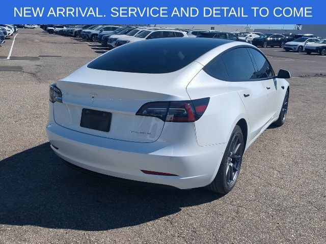 Used 2022 Tesla Model 3 Long Range AWD/4WD image 7