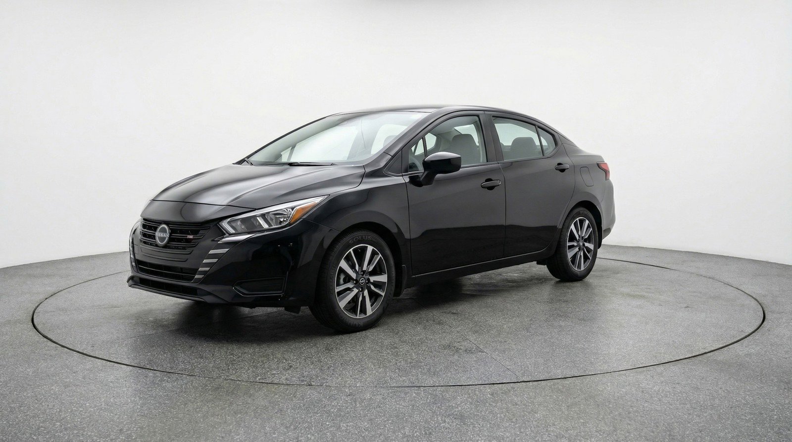 Used 2025 Nissan Versa SV FWD image 3